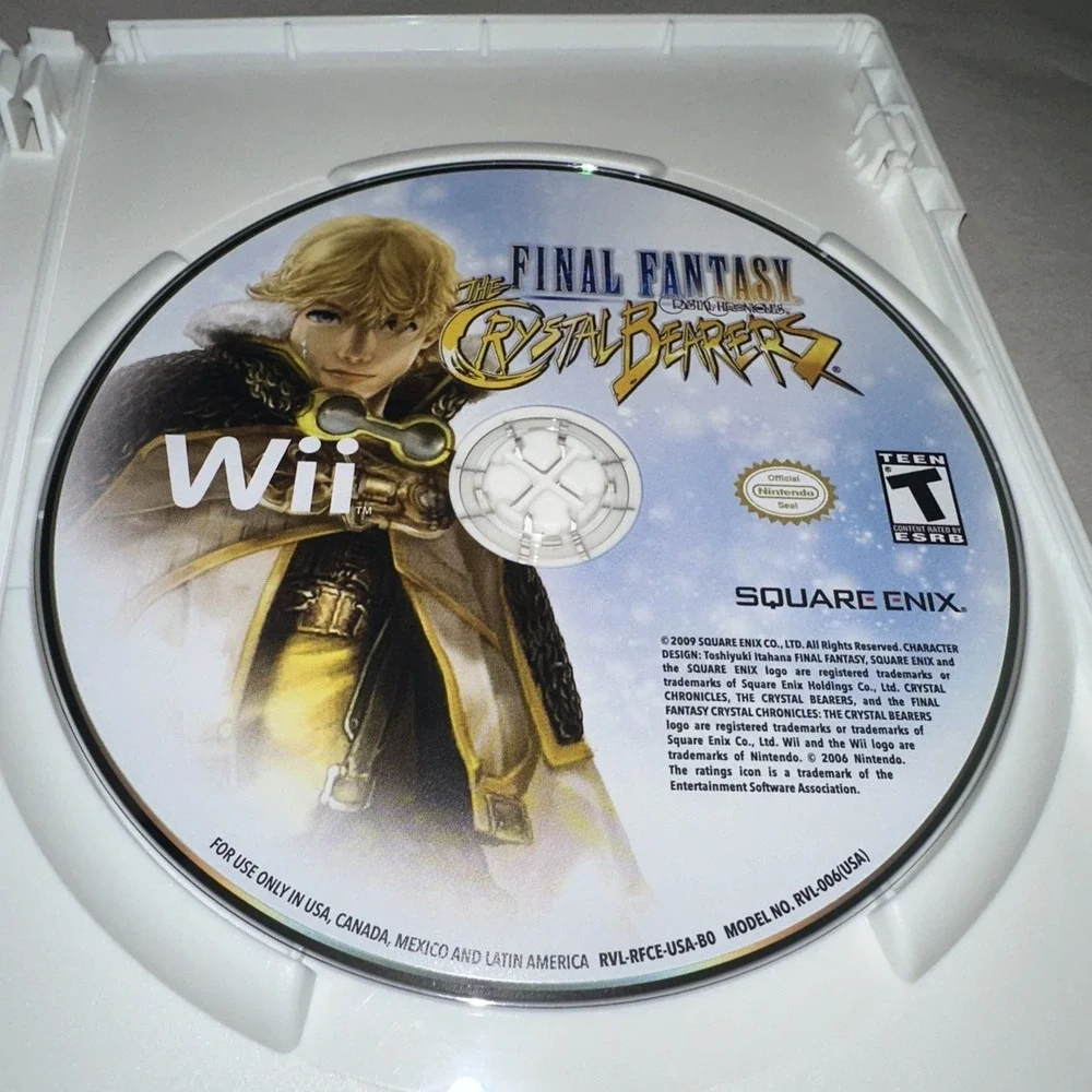 Final Fantasy Crystal Chronicles: Crystal Bearers (Nintendo Wii 09) CIB Complete